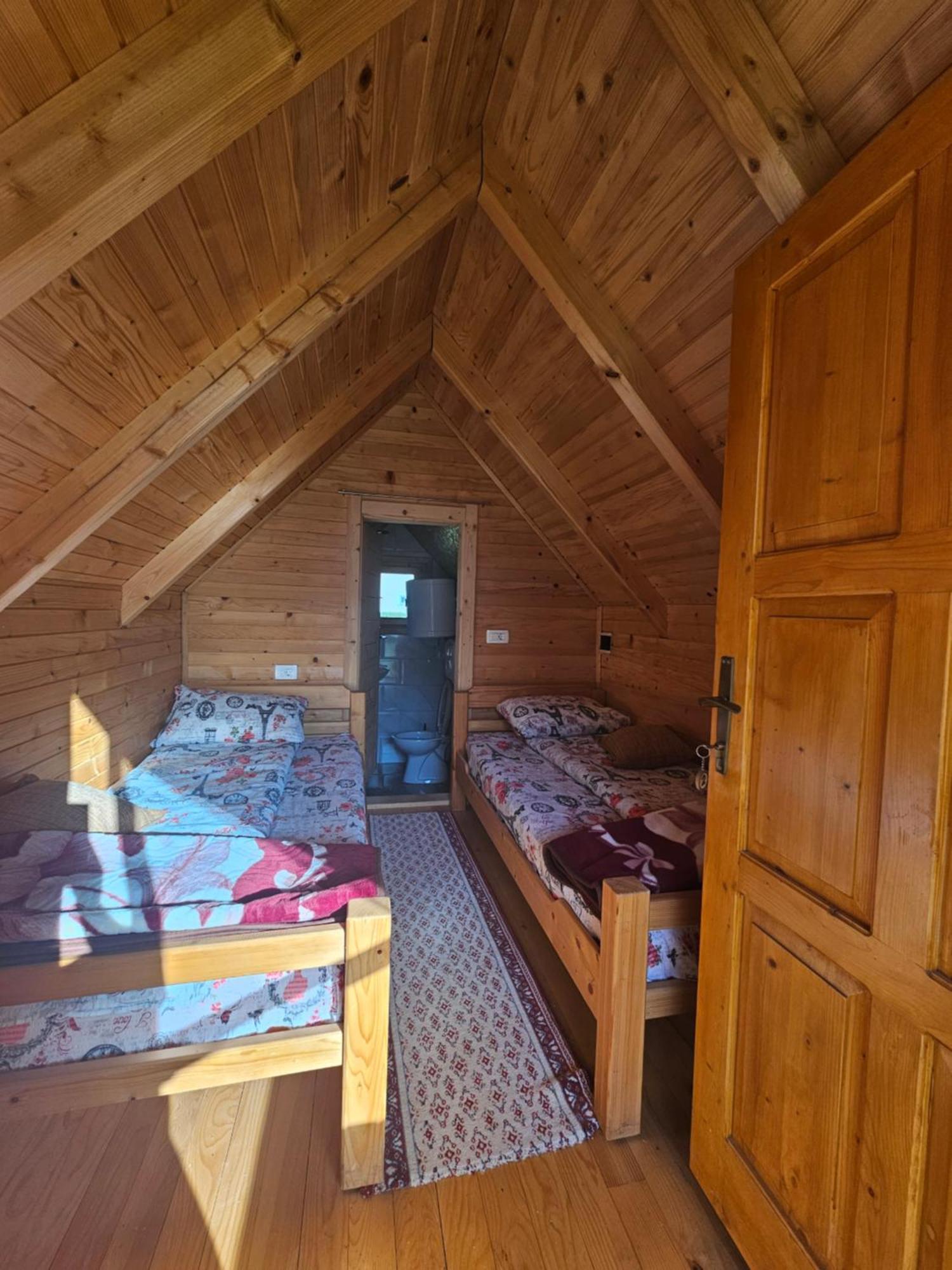 Konaci Oceva Zemlja Bungalovi Konaci Oceva Zemlja Vikendica Mojkovac Dış mekan fotoğraf