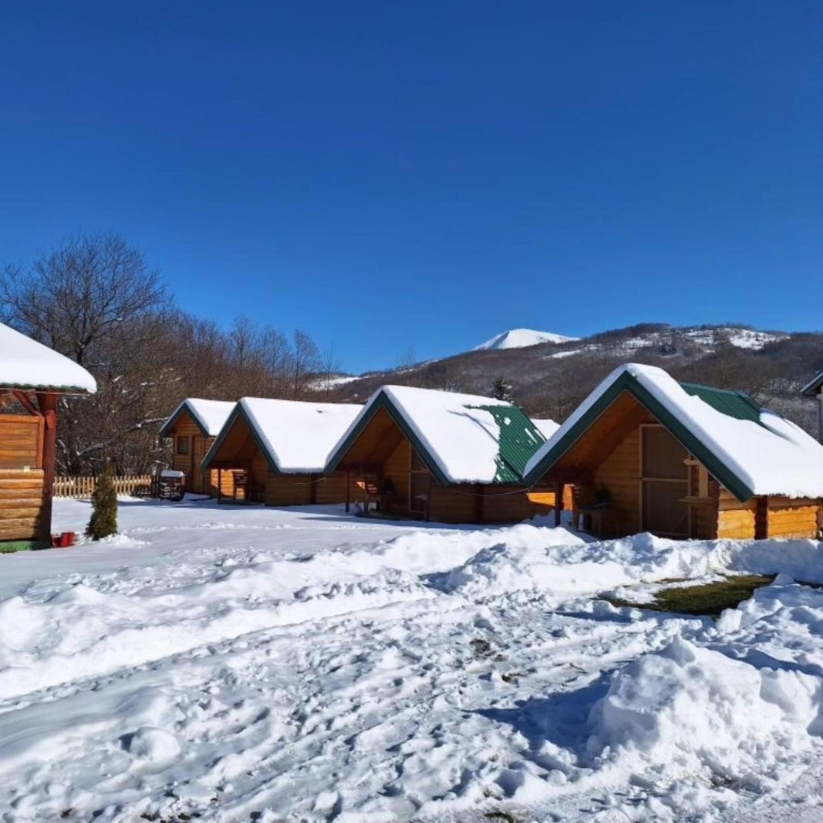 Konaci Oceva Zemlja Bungalovi Konaci Oceva Zemlja Vikendica Mojkovac Dış mekan fotoğraf