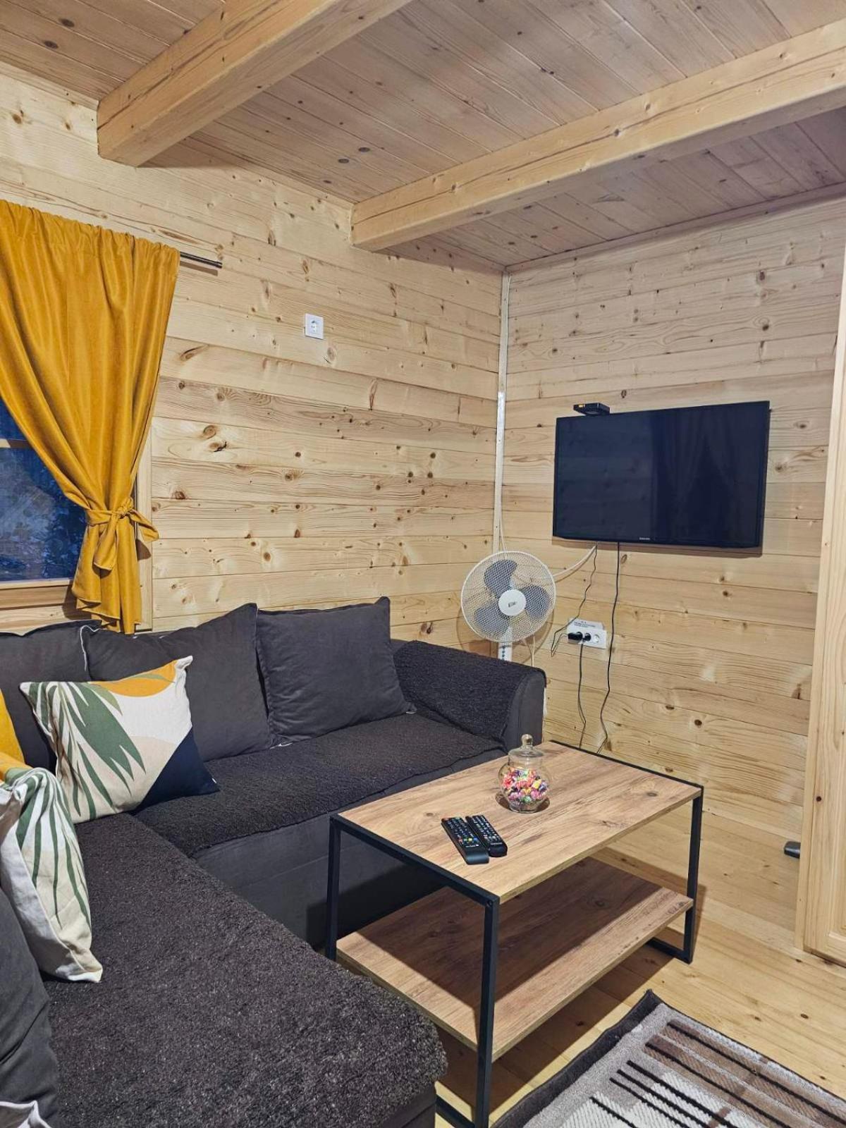 Konaci Oceva Zemlja Bungalovi Konaci Oceva Zemlja Vikendica Mojkovac Dış mekan fotoğraf