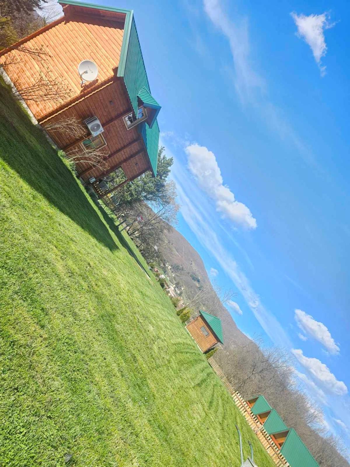 Konaci Oceva Zemlja Bungalovi Konaci Oceva Zemlja Vikendica Mojkovac Dış mekan fotoğraf