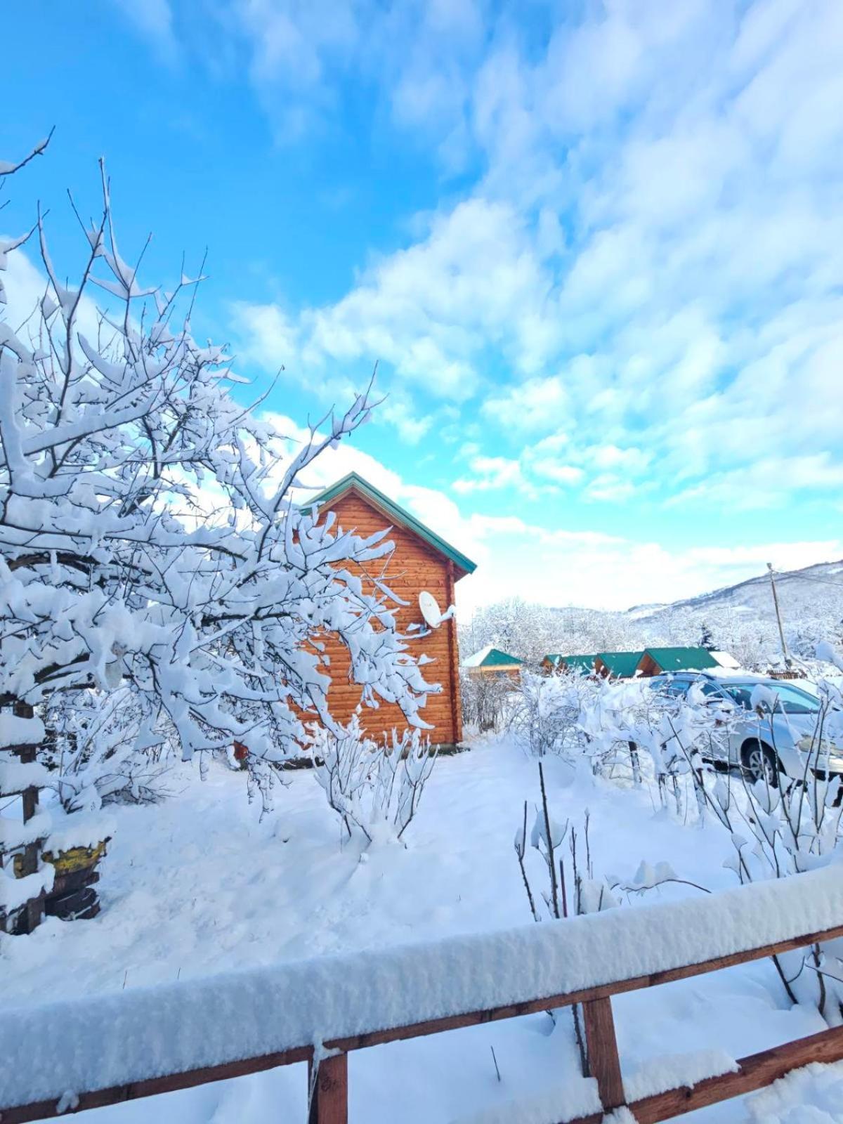 Konaci Oceva Zemlja Bungalovi Konaci Oceva Zemlja Vikendica Mojkovac Dış mekan fotoğraf